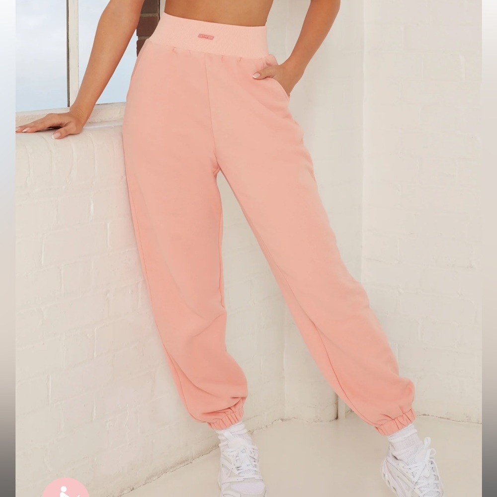 Rested Tall Oversized Ribbed Joggers in Pink